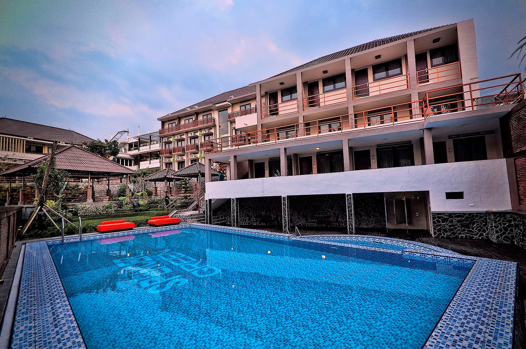 SPENCER GREEN HOTEL Batu Indon Sie Tarifs 2024   Swimming Pool 