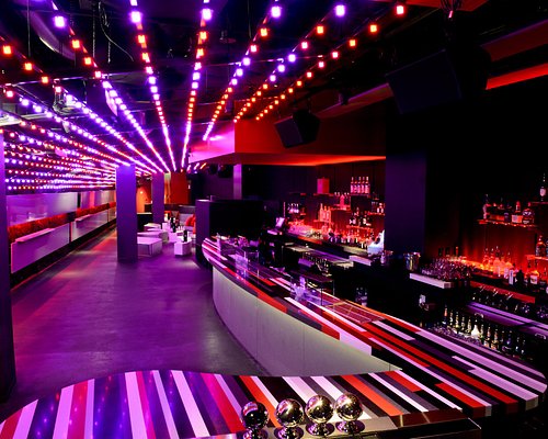 The 7 Best Night Clubs in Boston