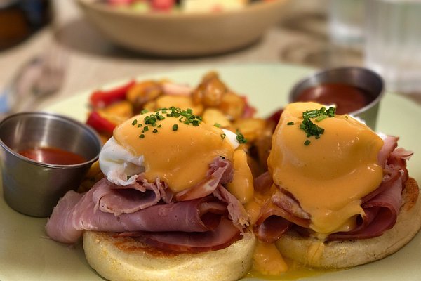 Crab Waffle Benedict - Newport International