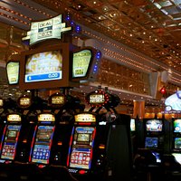 Casinos Gala - J.D. Perón 330 - Resistencia