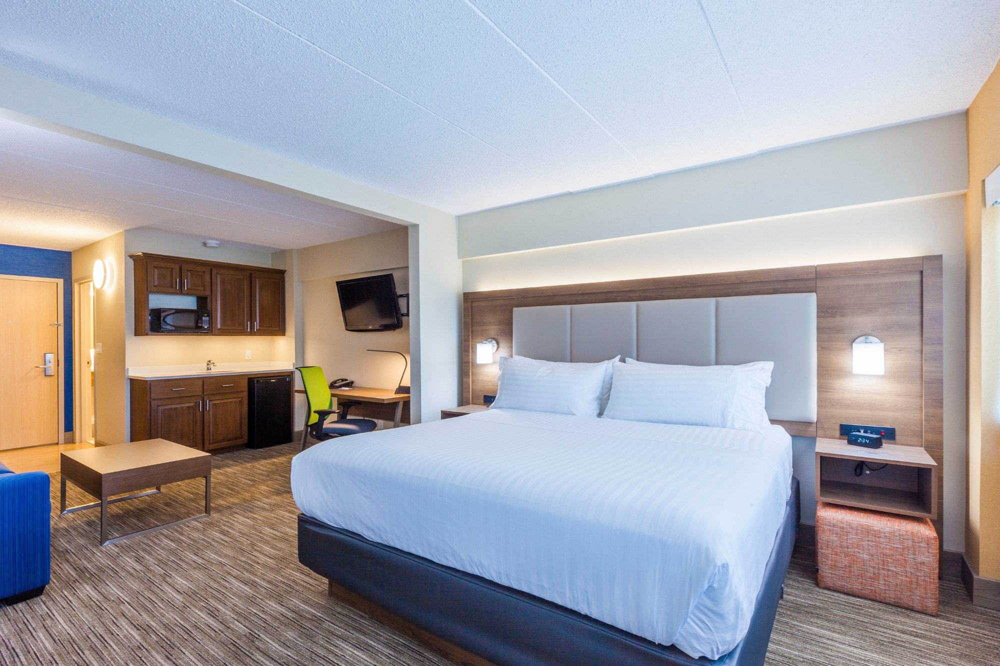 HOLIDAY INN EXPRESS & SUITES - SAINT JOHN $79 ($̶1̶0̶7̶) - Updated 2021 ...