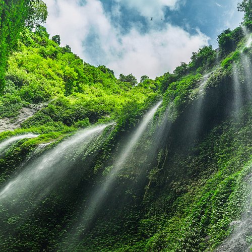 Explore the Magnificent Indonesia 🇮🇩