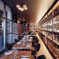 Balcon by Tapavino - Dining