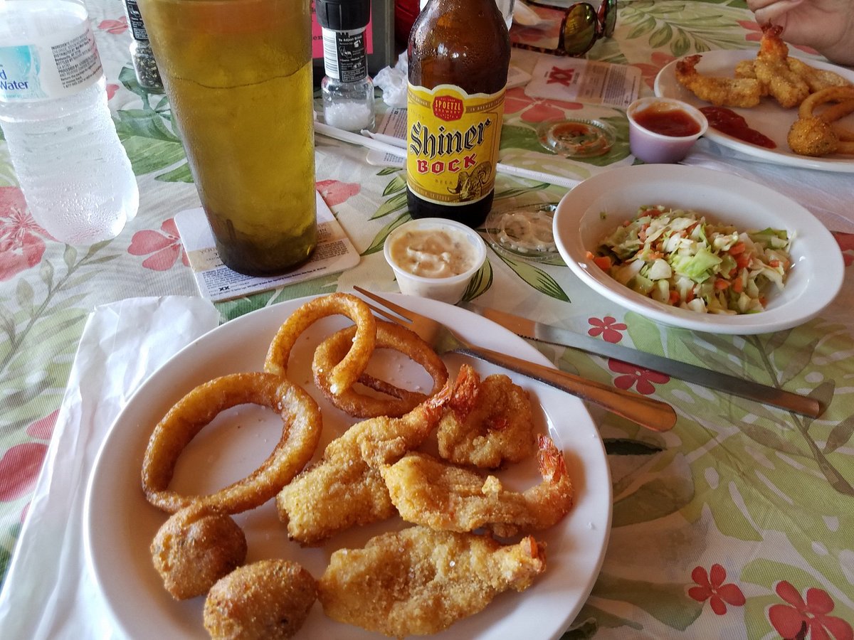 https://dynamic-media-cdn.tripadvisor.com/media/photo-o/0f/d1/1d/a8/2-of-a-fried-shrimp-dinner.jpg?w=1200&h=-1&s=1