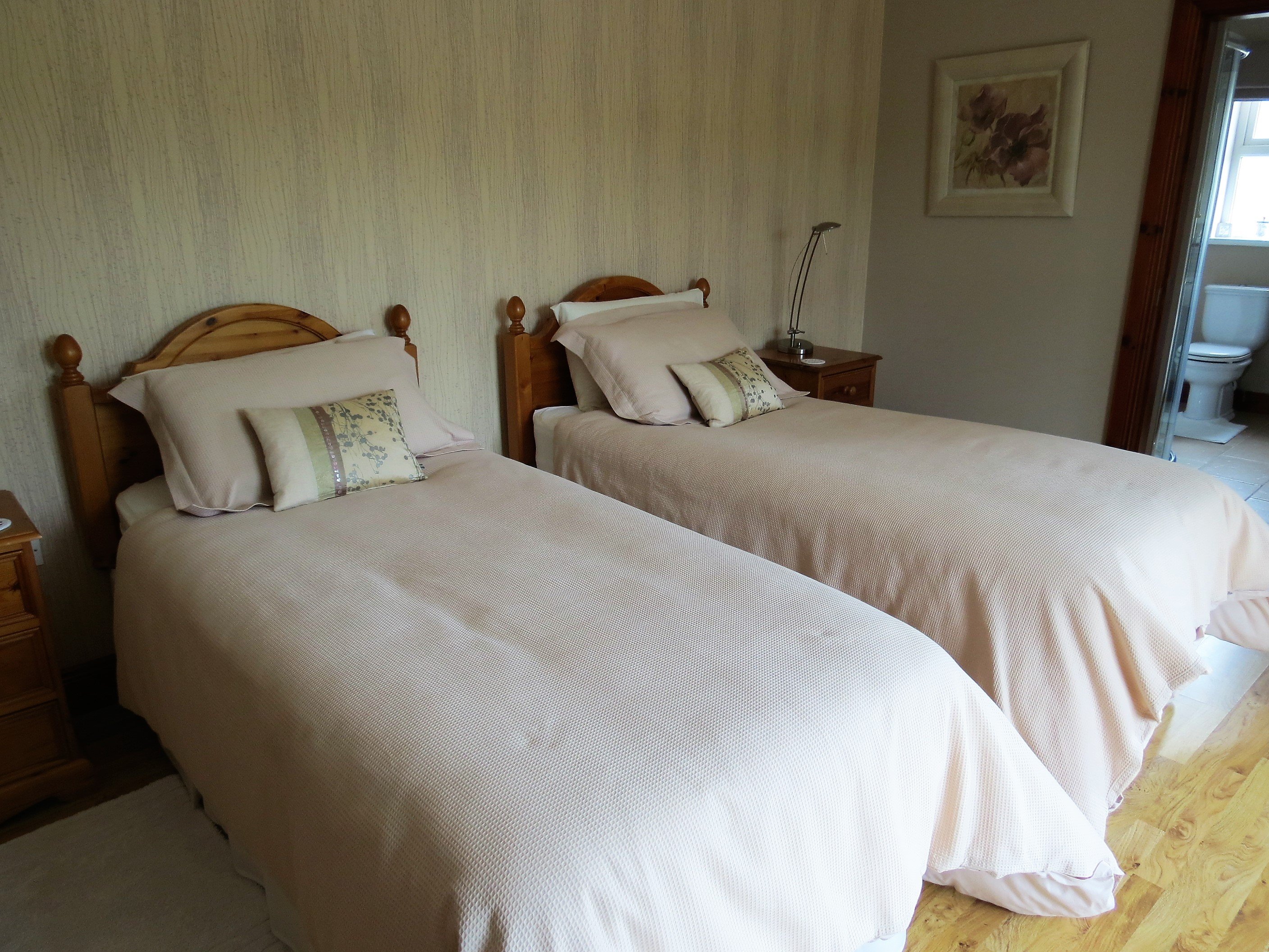 KEERAGH LODGE BED & BREAKFAST (Castlerock) - B&B Reviews & Photos ...