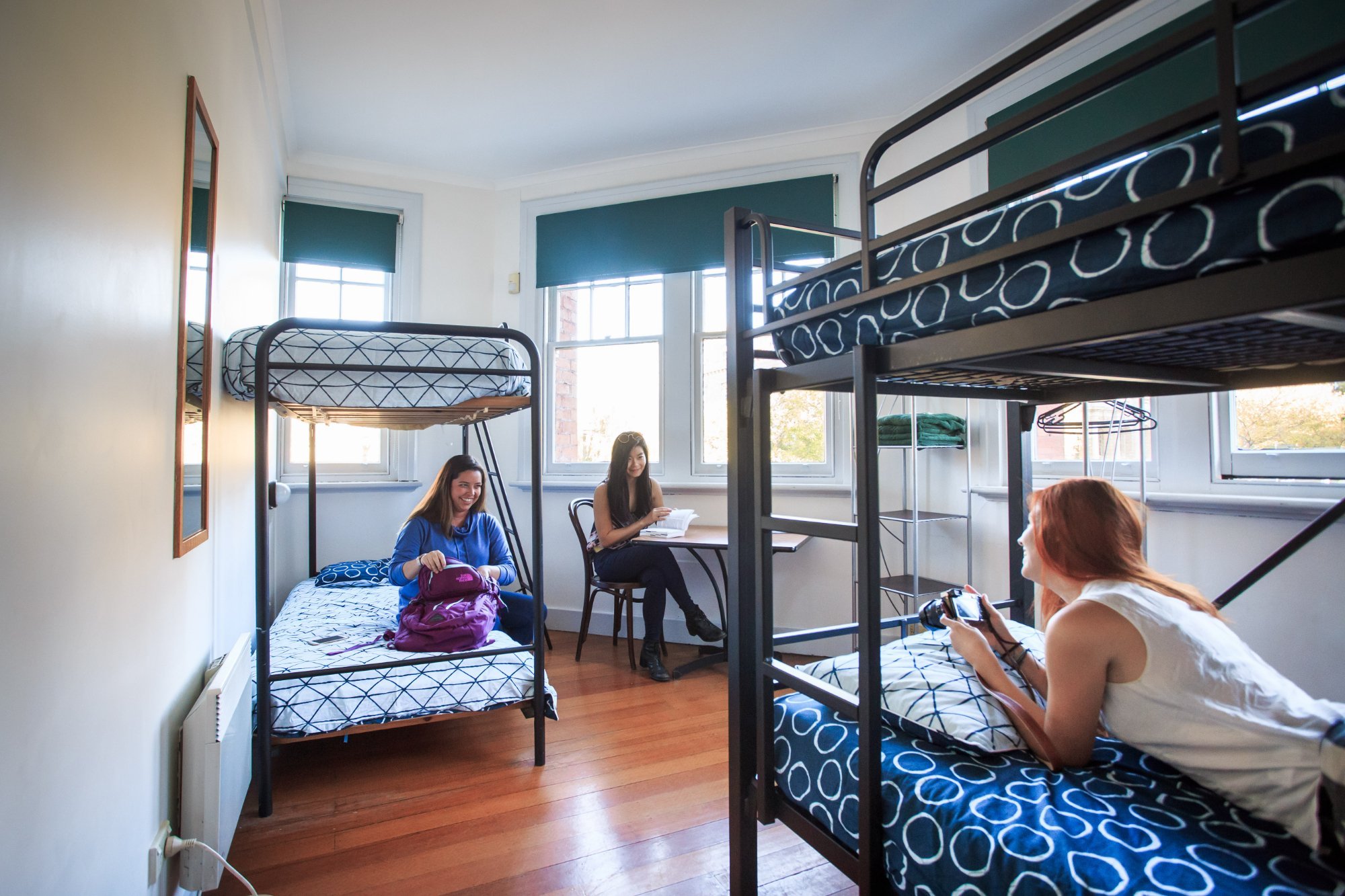 YHA Hobart Central by null