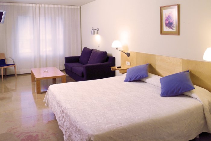 Ramblas Hotel Rooms: Pictures & Reviews - Tripadvisor