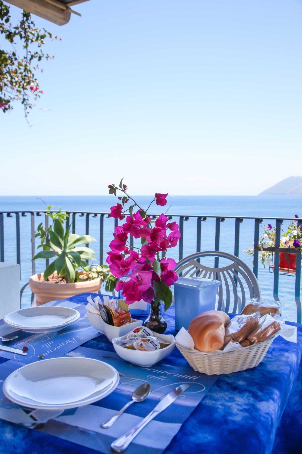 B&B ALTA MAREA LIPARI (ITÁLIA): 117 Fotos, Comparação De Preços E ...