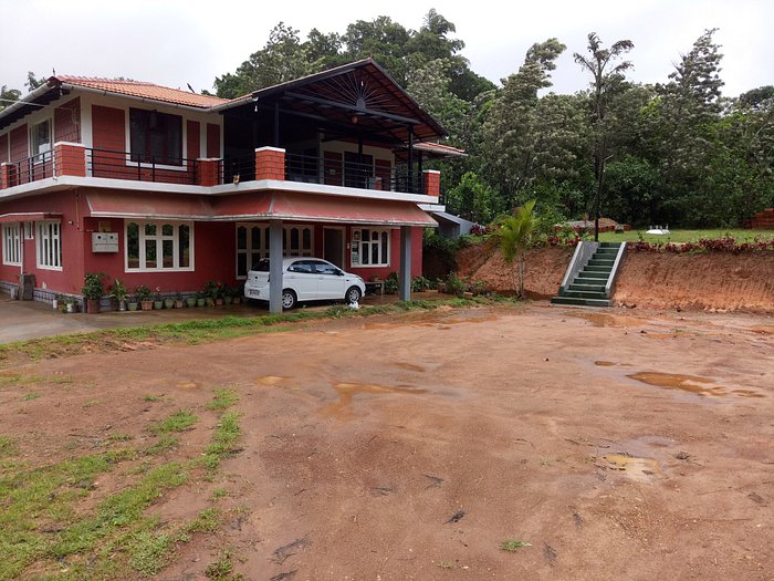 GOWRIKERE HOMESTAY, COORG (Somvarpet) - Guesthouse Reviews, Photos ...