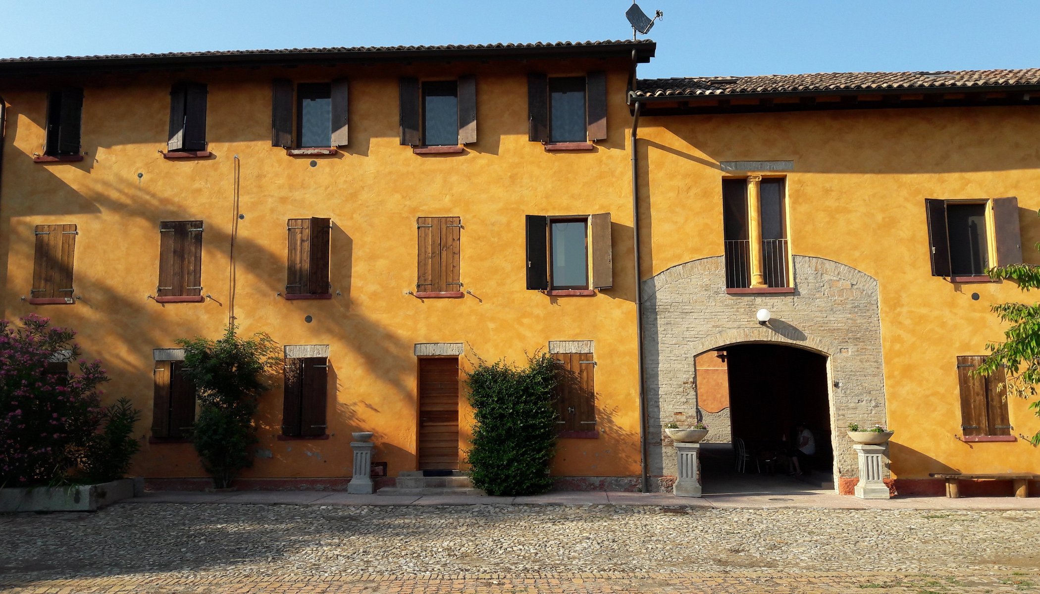 Farmhouse Villa Castellazzo image