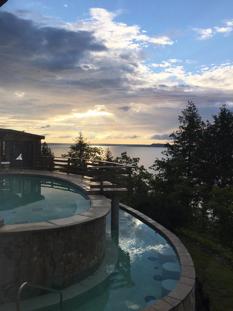 Rockgarden Terrace Resort Ontario Canada