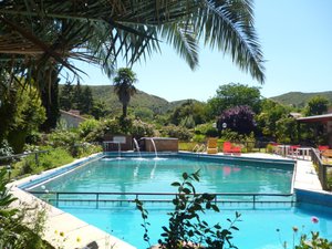 Piscina y playa