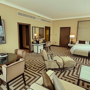 Al Maha Arjaan By Rotana, hotel in Abu Dhabi