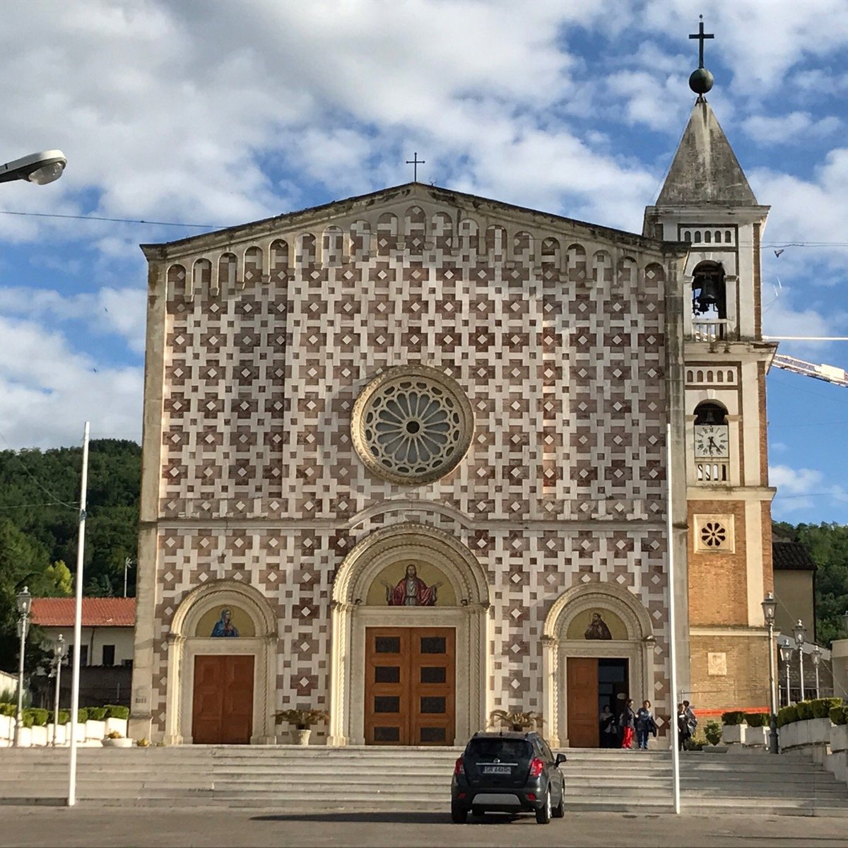 Manoppello Santuario Del Volto Santo Santuario del Volto Santo, Manoppello