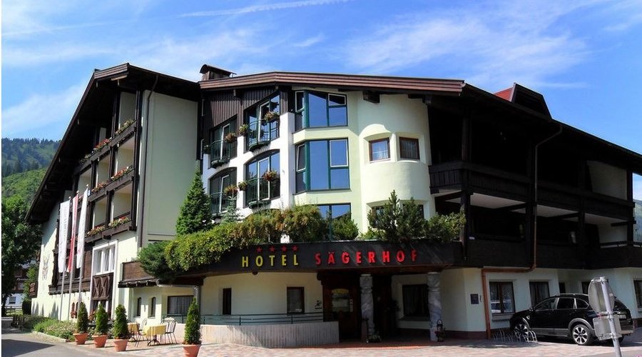 Eingangsbereich vom Tennishotel Sägerhof