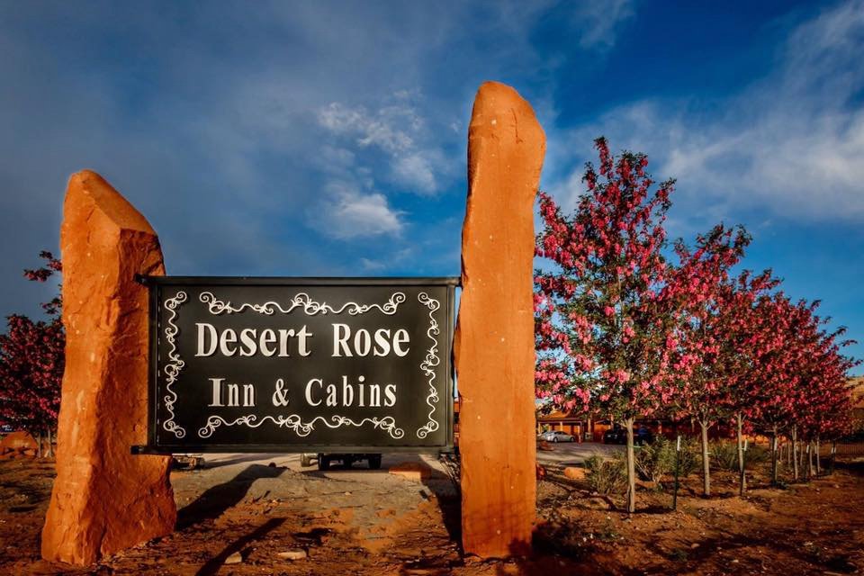 Hotel photo 11 of Desert Rose Resort & Cabins.