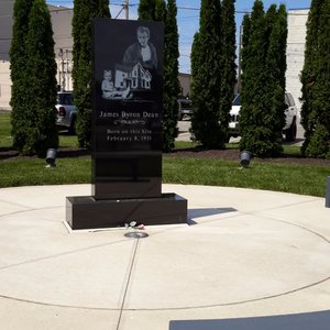 Marion National Cemetery (IN): Address, Phone Number, Free Attraction ...