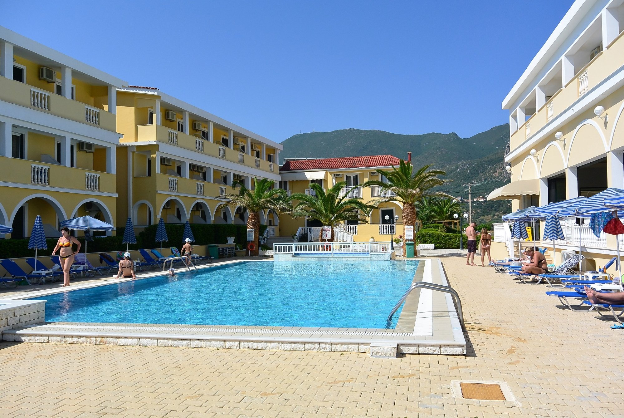 Konstantin hotel zante sales thomas cook