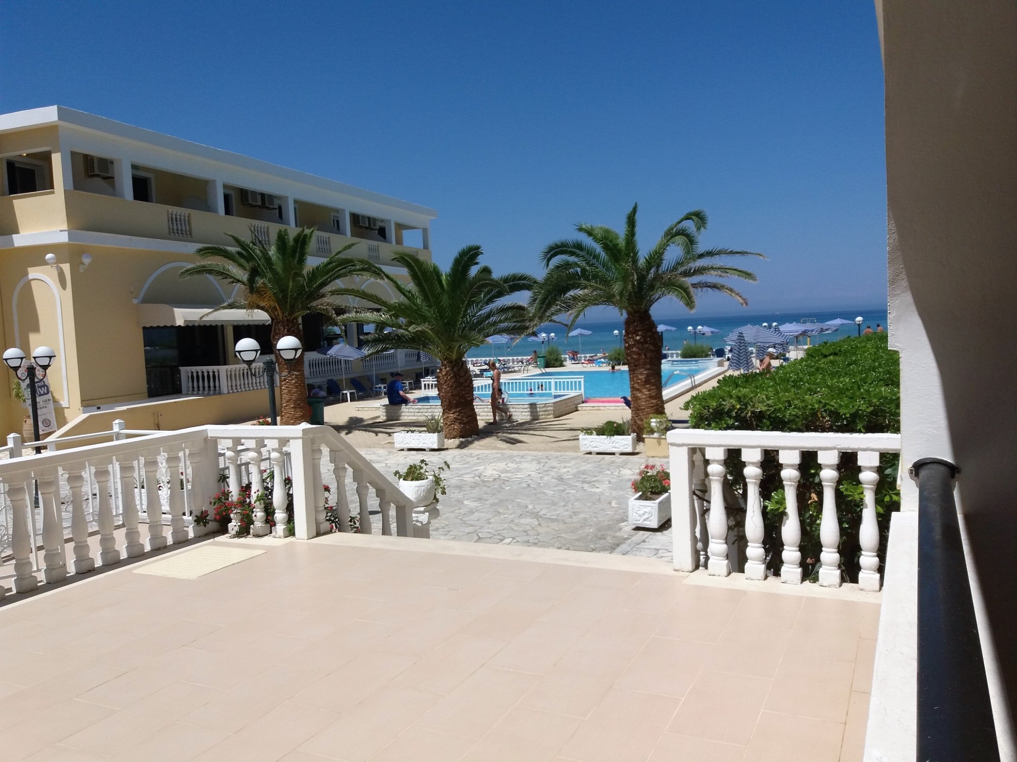 Konstantin hotel zante sales thomas cook