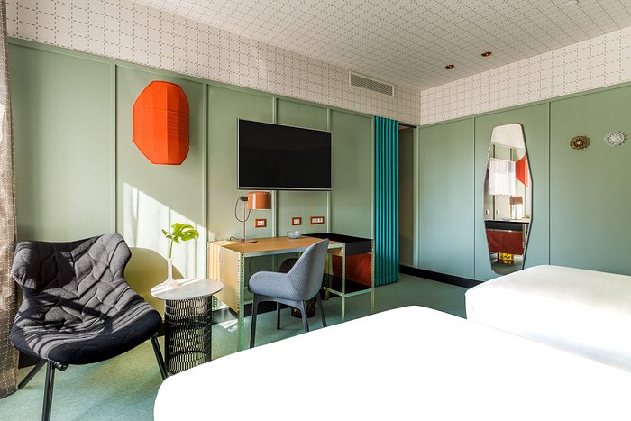 Room Mate's Patricia Urquiola-Designed Hotel Giulia Brings Affordable  Luxury to Milan - Interior Design
