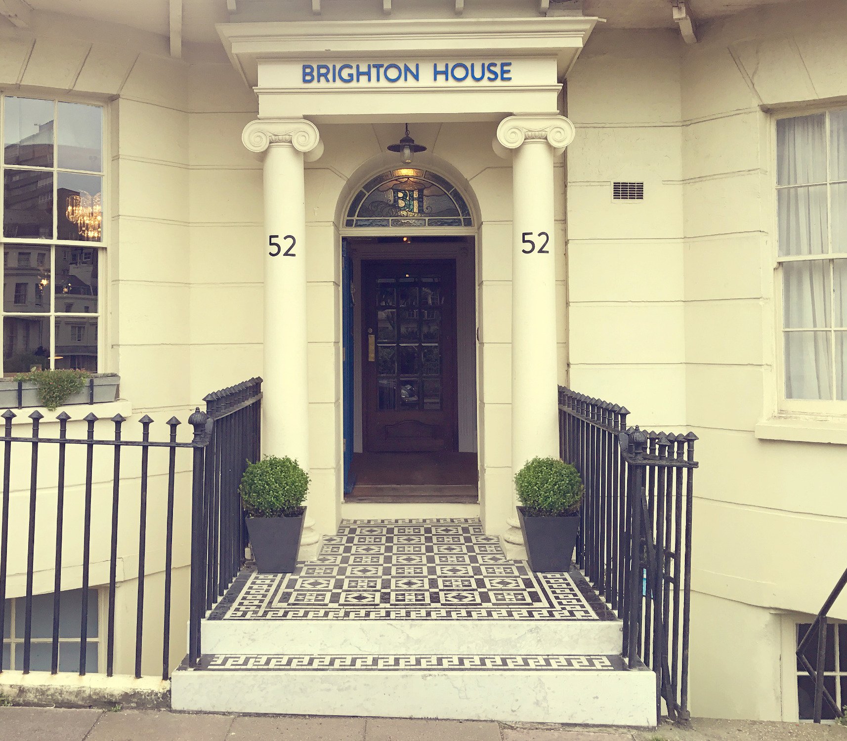 BRIGHTON HOUSE - Updated 2022 Prices & B&B Reviews (England)