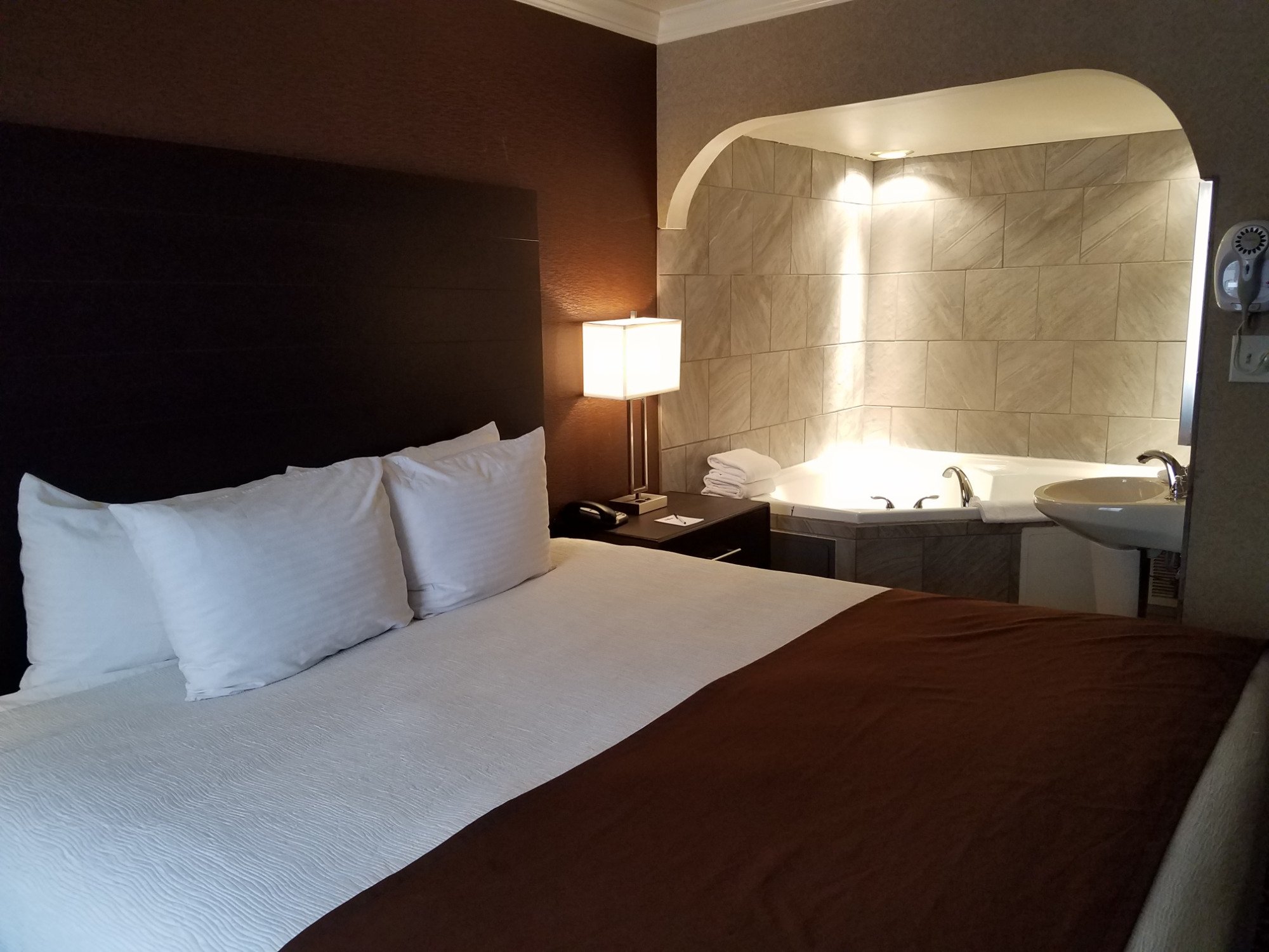 Hotel photo 19 of Best Western InnSuites Tucson Foothills Hotel & Suites.