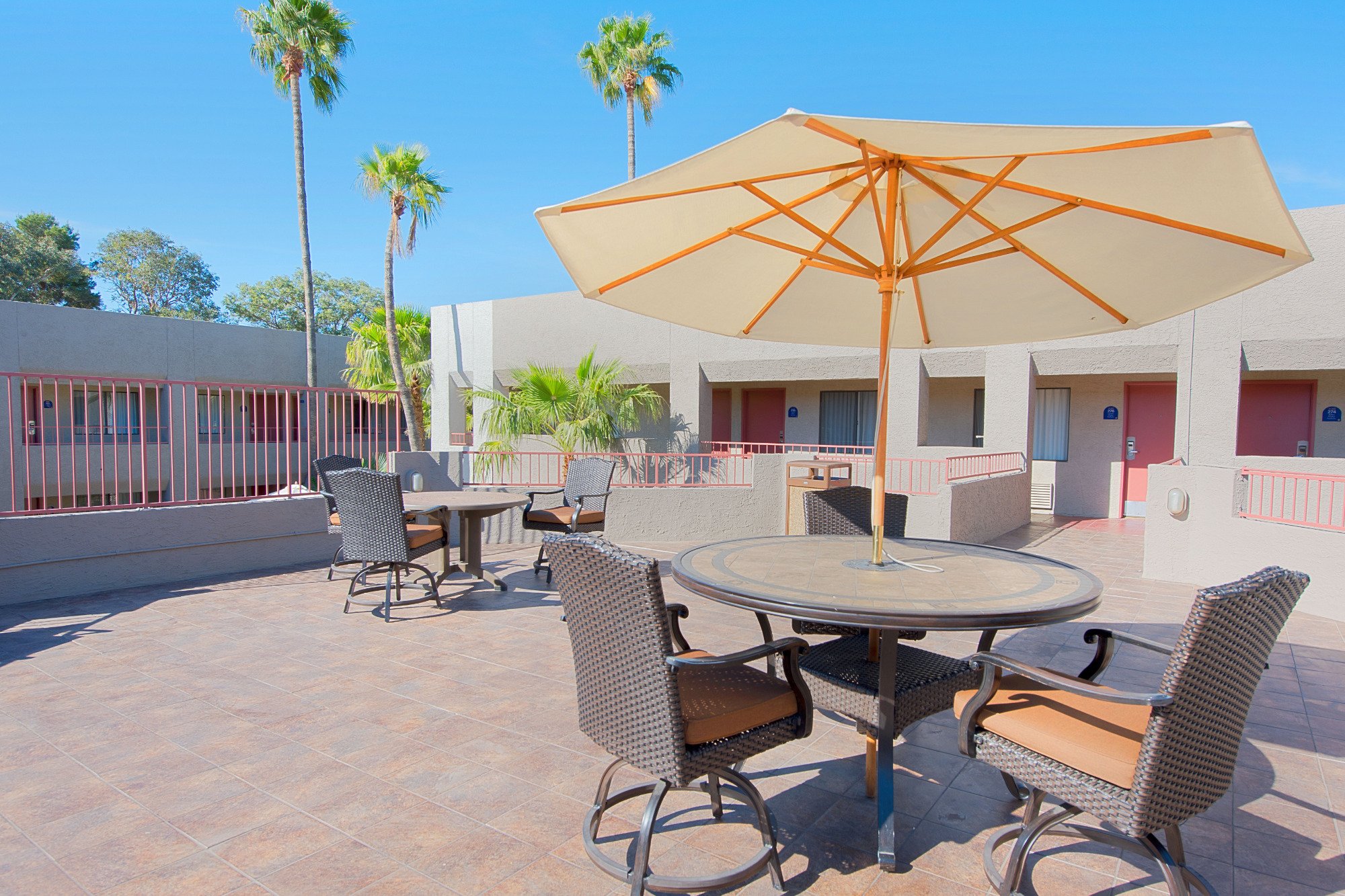 Hotel photo 14 of Best Western InnSuites Tucson Foothills Hotel & Suites.
