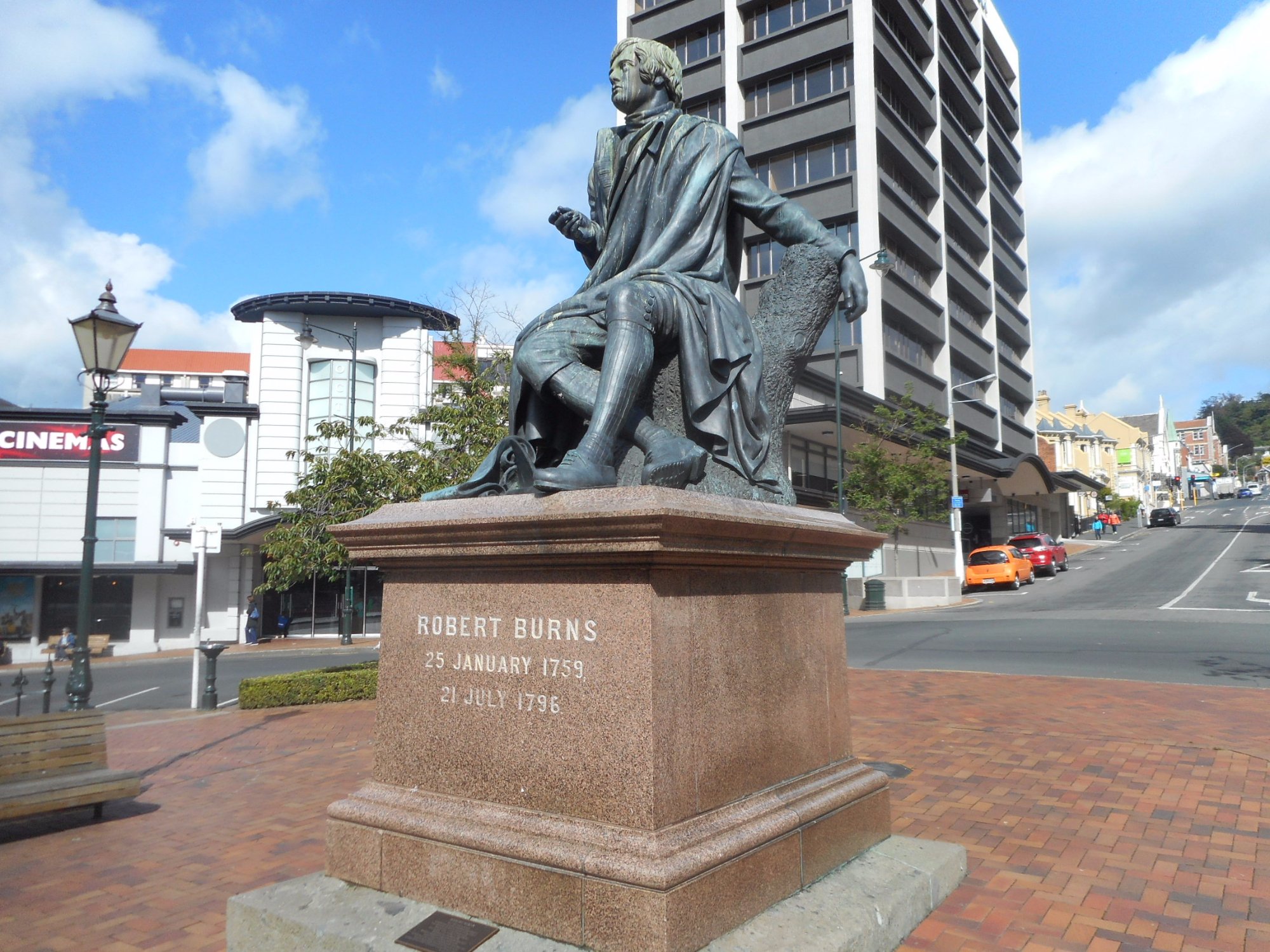 Robert Burns Statue (Dunedin) - 2022 Lohnt Es Sich? (Mit Fotos)