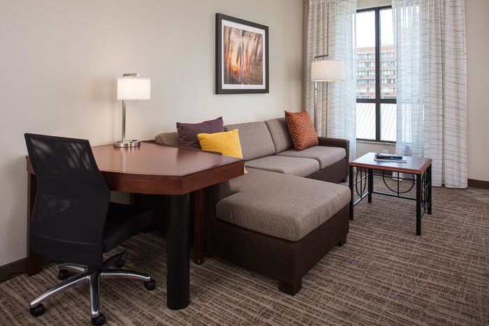 Residence Inn by Marriott Birmingham Downtown at UAB - hotel rooms