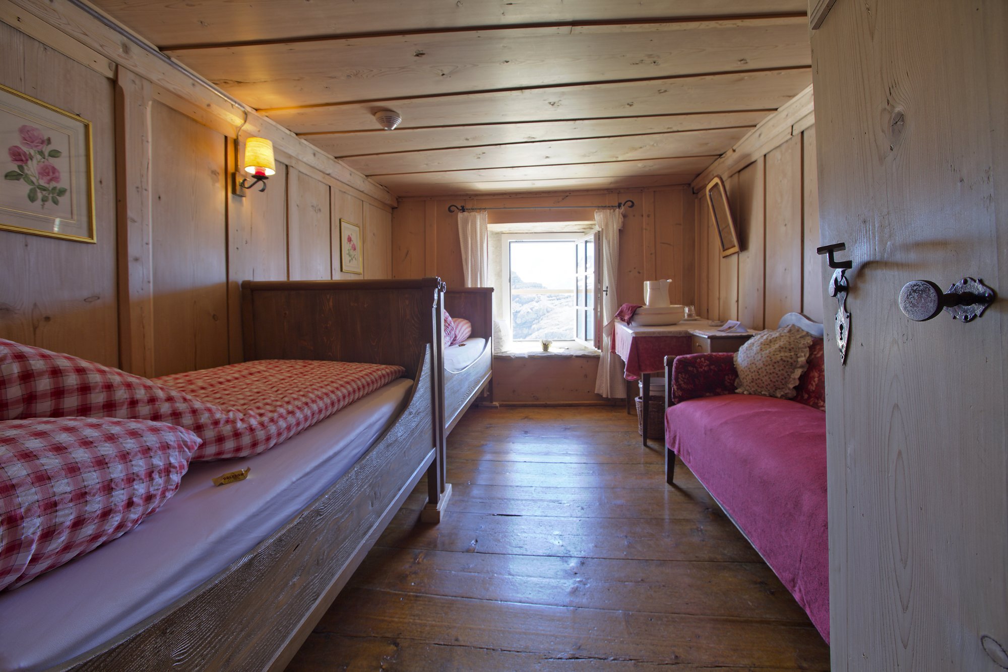 Berghotel Faulhorn by null