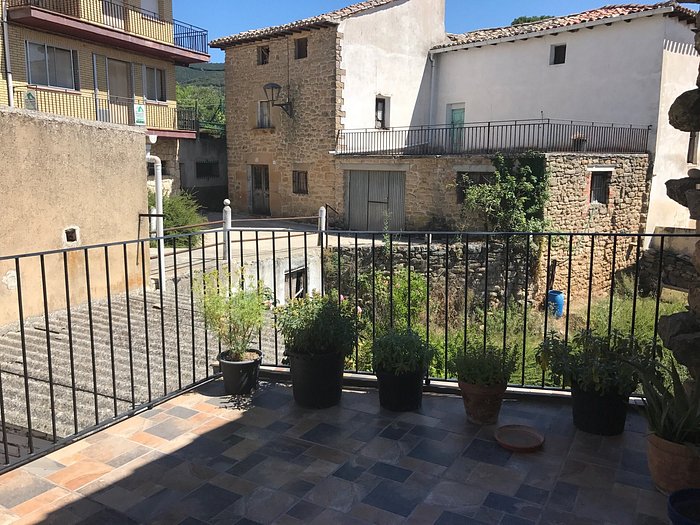 servilleta varonil puñetazo LA PERLA NEGRA (Azqueta, España): opiniones y fotos del albergue -  Tripadvisor