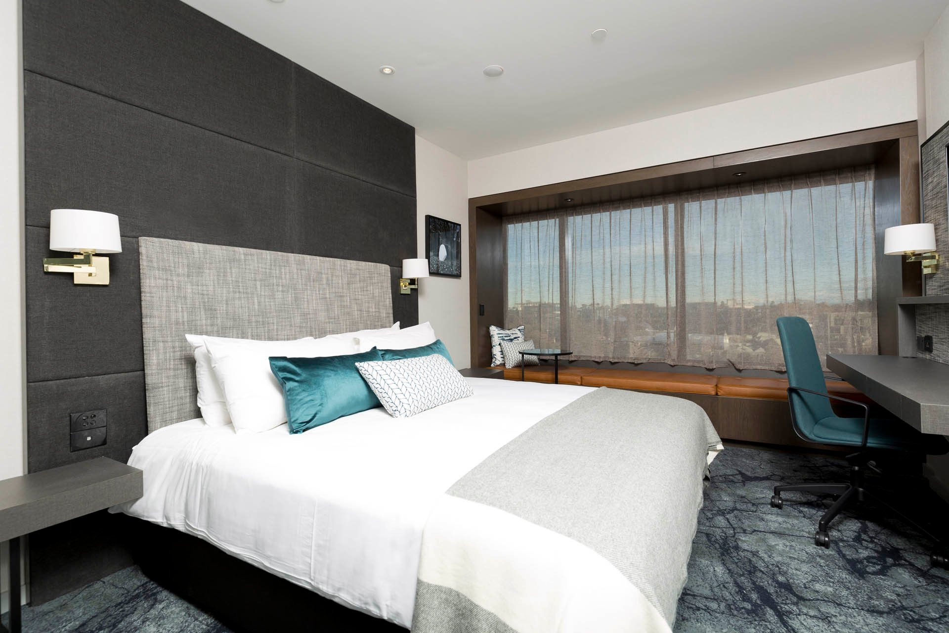 CROWNE PLAZA CHRISTCHURCH - Updated 2022 (New Zealand)