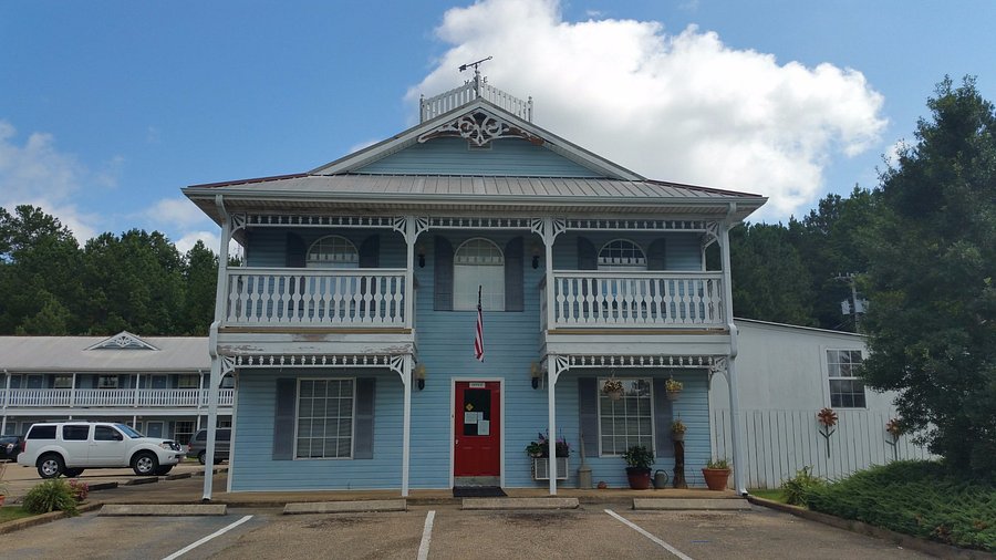Victorian Inn Hotel Reviews Iuka Ms Tripadvisor Victorian Inn Hotel Reviews Iuka Ms, Town And Country Furniture Iuka Ms