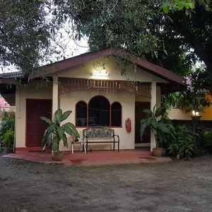 Rooms & communal areas