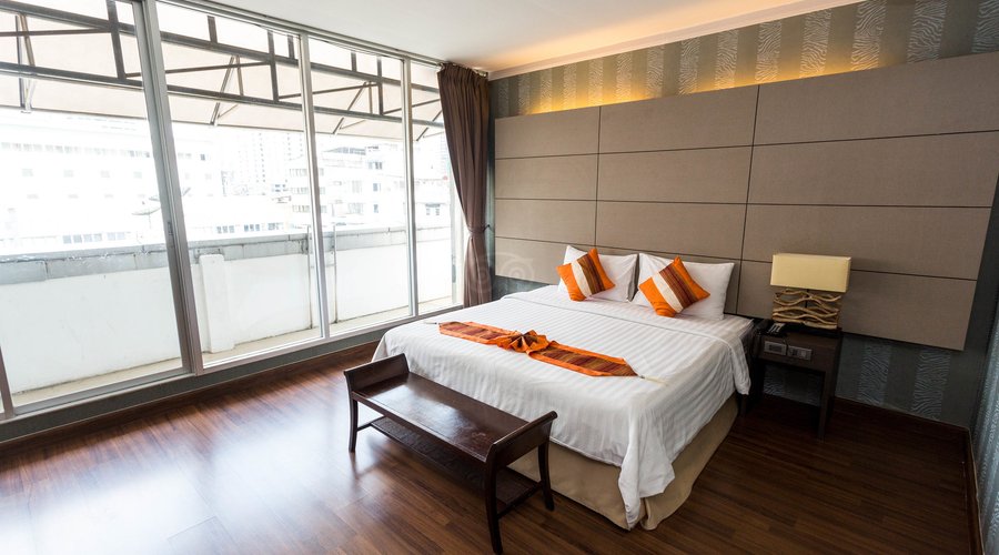The Executive at The 93 Hotel