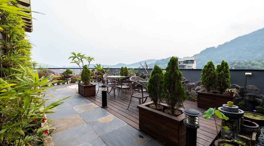 Sky Garden at the Cherry Feast Resort (B&B)