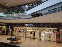 About Ross Park Mall - A Shopping Center in Pittsburgh, PA - A