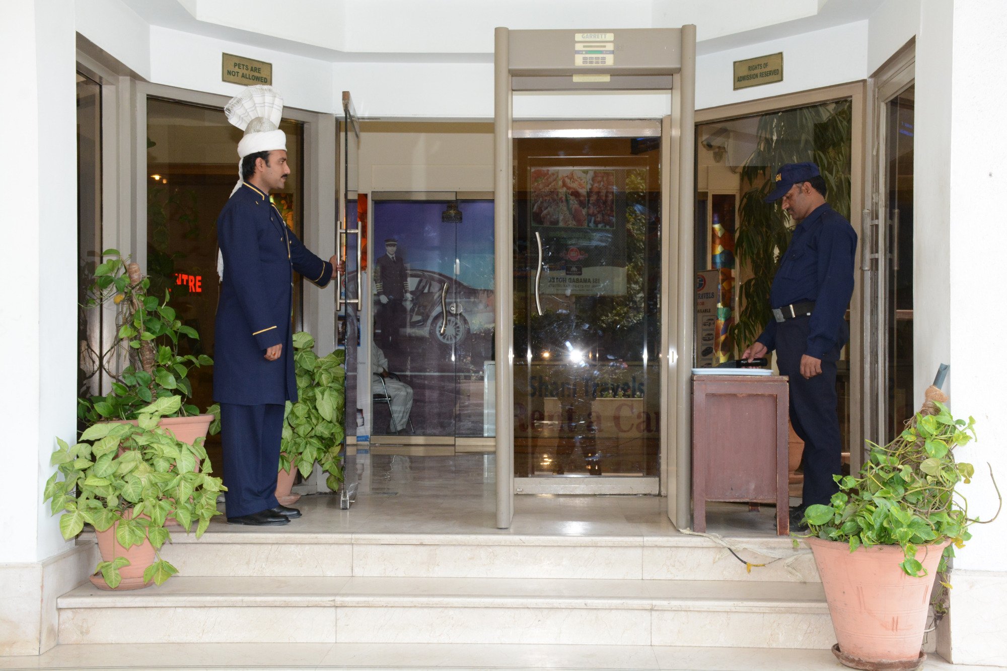 Hotel photo 8 of Islamabad Hotel.