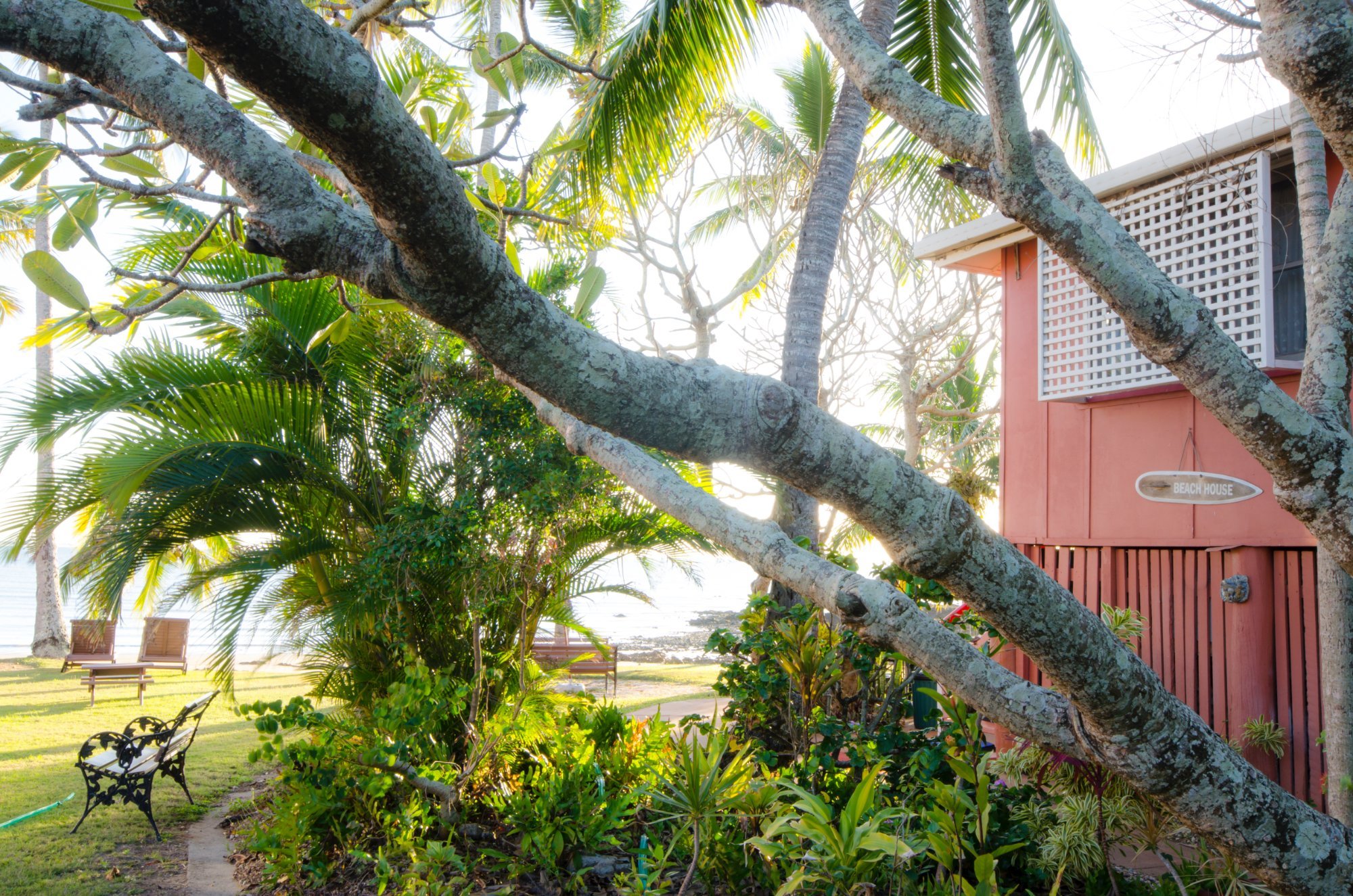 SEASPRAY WATERFRONT HOLIDAY UNITS (Yeppoon, Australia): Opiniones Y Precios