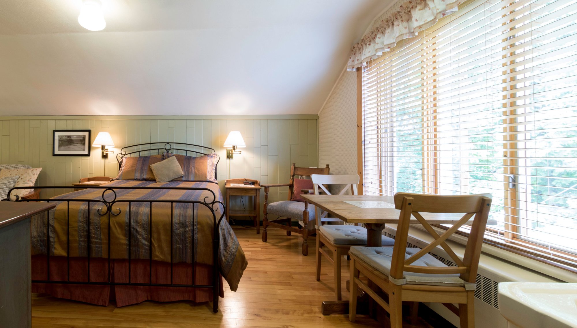 Hotel photo 16 of Auberge Le Lupin B&B.