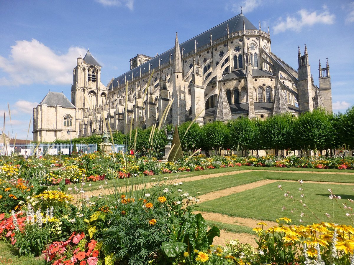 Cathedrale De Bourges - Tripadvisor