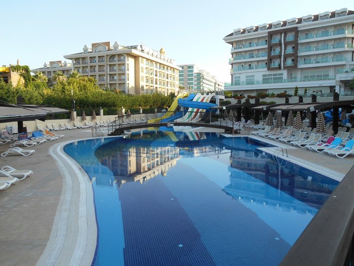 Adalya Ocean Hotel Pool: Pictures & Reviews - Tripadvisor