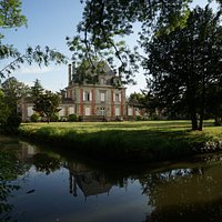Château Saint-Ahon will be featured in the Exploring Wine Regions - Bordeaux book.