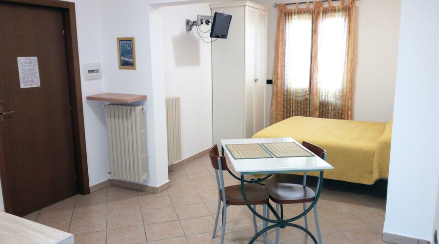 Queste sono le nostre soluzioni, 2 monolocali, 1 bilocale e 1 trilocale con servizi privati