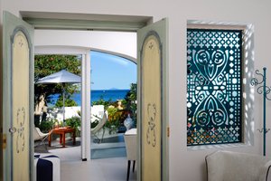 Kamar & Suite