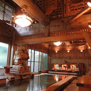 檜風呂「大黒」はとにかく広いくて作りがスゴイ
