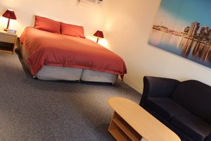 Room & Suite