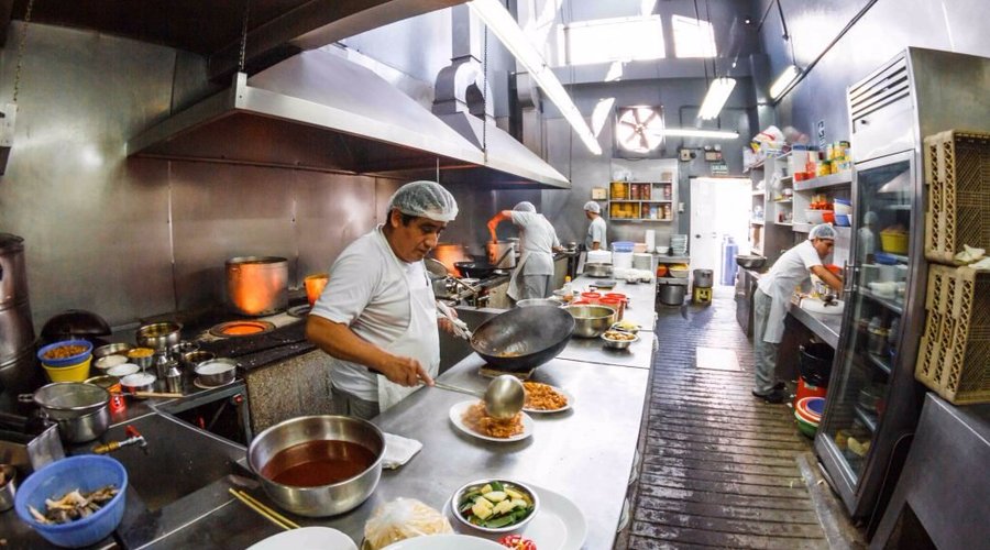 Cocina totalmente implementada