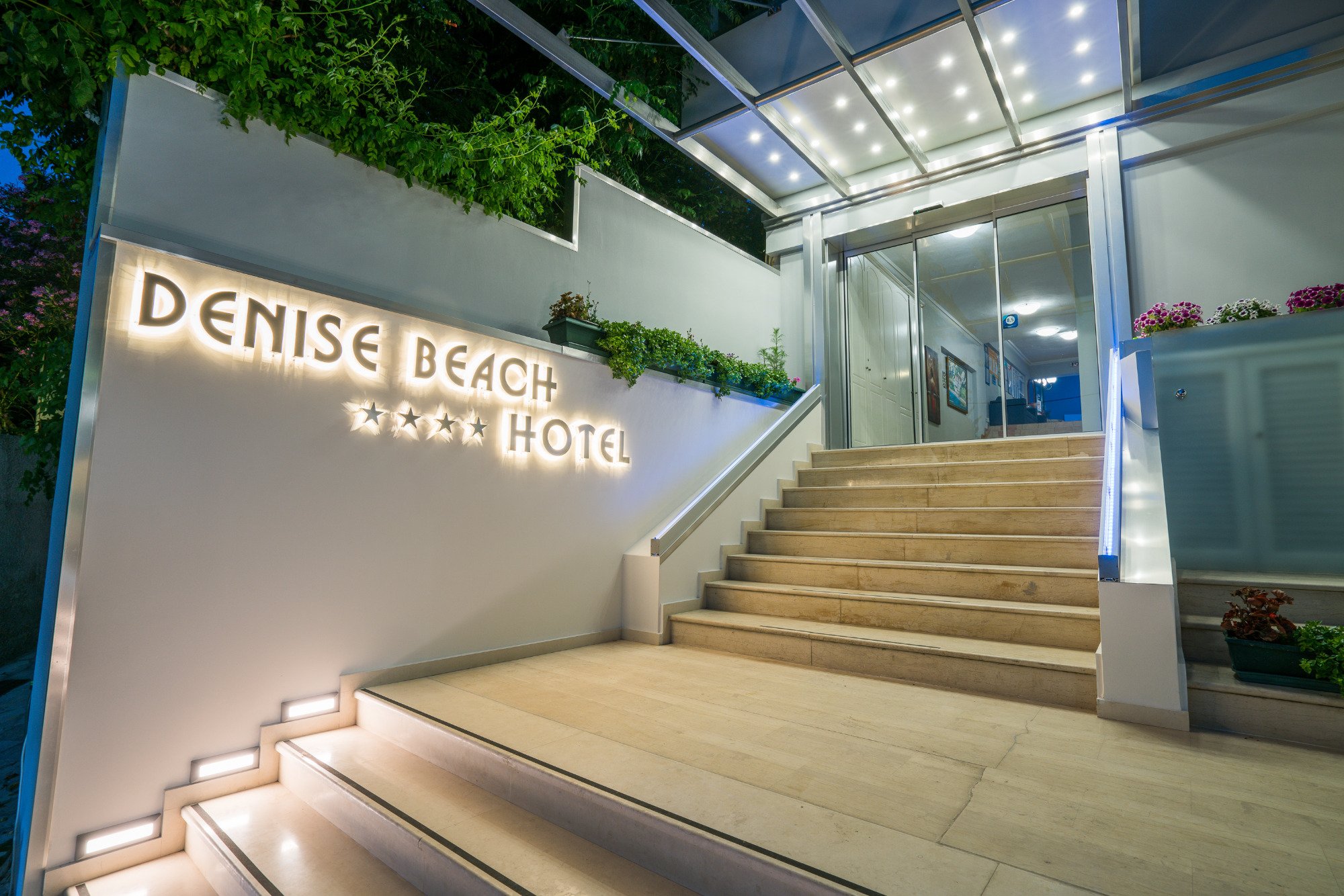 DENISE BEACH HOTEL (Laganas, Grèce) - Tarifs 2024