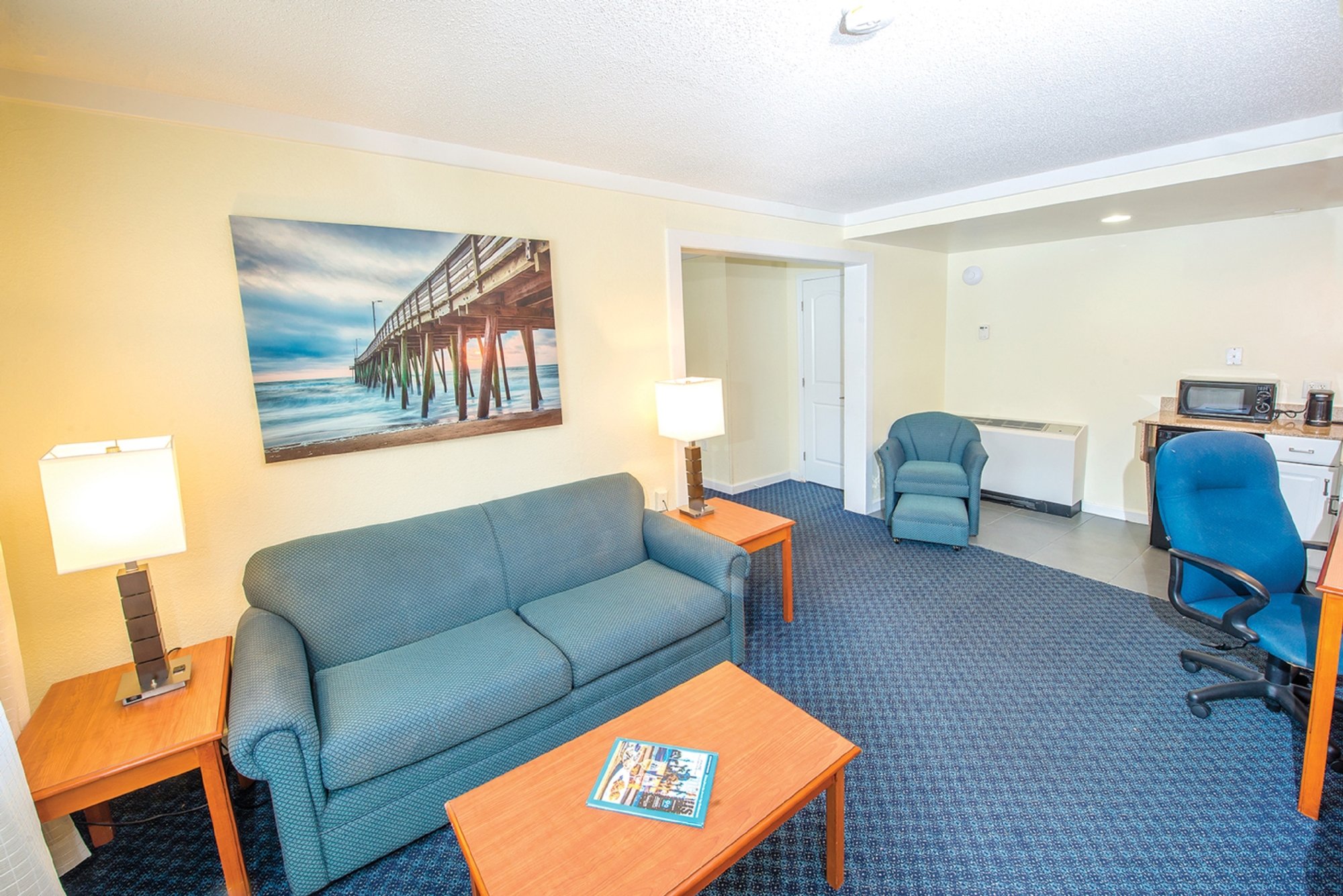 Hotel photo 16 of Ramada Plaza by Wyndham Virginia Beach.